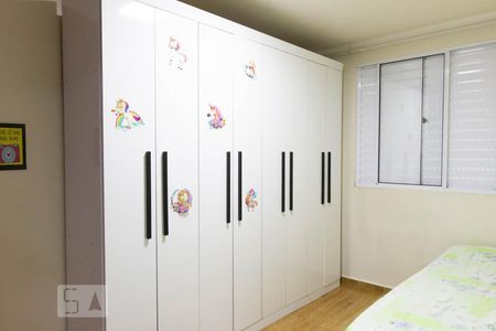 Quarto 2 de apartamento à venda com 4 quartos, 116m² em Vila Carmosina, São Paulo