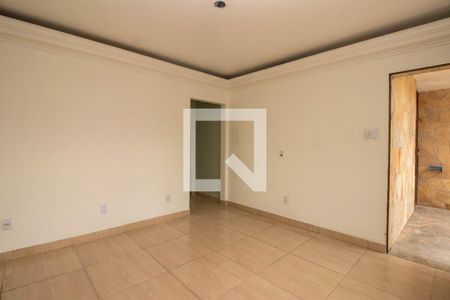 Sala de casa à venda com 3 quartos, 250m² em Sarandi, Porto Alegre