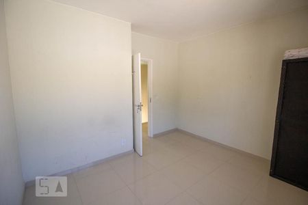 Quarto de casa para alugar com 2 quartos, 80m² em Jardim Primavera, Duque de Caxias