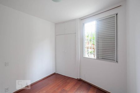 Quarto 1 de apartamento para alugar com 2 quartos, 70m² em Santa Lúcia, Belo Horizonte