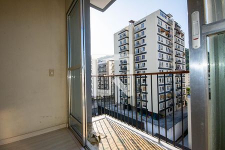 Sacada de apartamento à venda com 3 quartos, 74m² em Vila Isabel, Rio de Janeiro