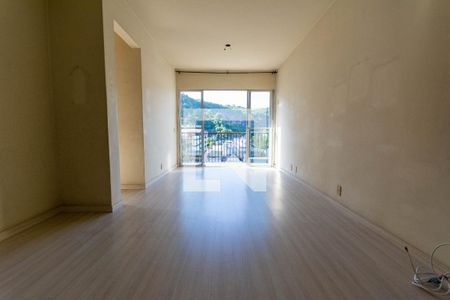 Apartamento à venda com 74m², 3 quartos e 1 vagaSala