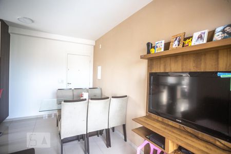 Sala de estar de apartamento à venda com 2 quartos, 52m² em Taboão, São Bernardo do Campo