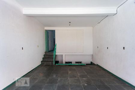 Garagem de casa à venda com 1 quarto, 40m² em Conceição, Osasco