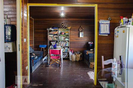 Sala de casa à venda com 3 quartos, 1000m² em Olaria, Canoas