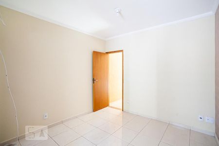 Suíte de casa para alugar com 3 quartos, 105m² em Jardim Utinga, Santo André