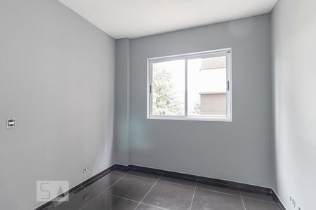 Quarto  de apartamento para alugar com 1 quarto, 35m² em Portão, Curitiba