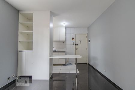 Sala de apartamento para alugar com 1 quarto, 35m² em Portão, Curitiba