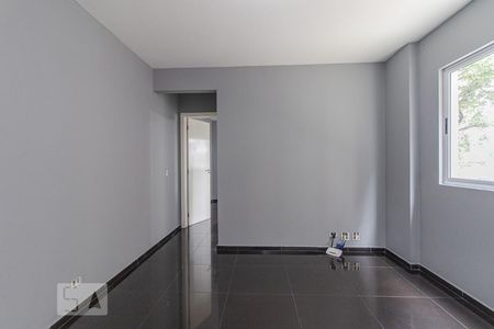 Sala de apartamento para alugar com 1 quarto, 35m² em Portão, Curitiba