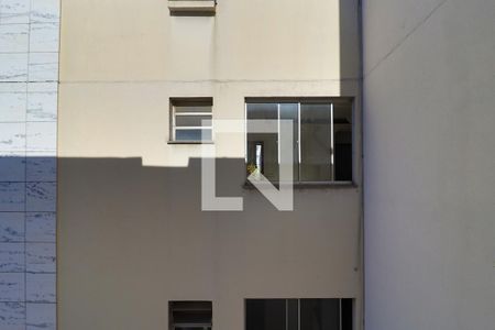 Vista da Sala de apartamento à venda com 3 quartos, 70m² em Santa Efigênia, Belo Horizonte