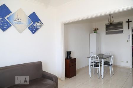 Sala de apartamento para alugar com 1 quarto, 52m² em Ocian, Praia Grande