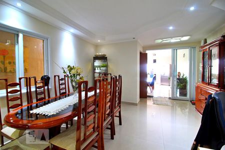 Sala de Jantar de casa à venda com 4 quartos, 390m² em Parque João Ramalho, Santo André