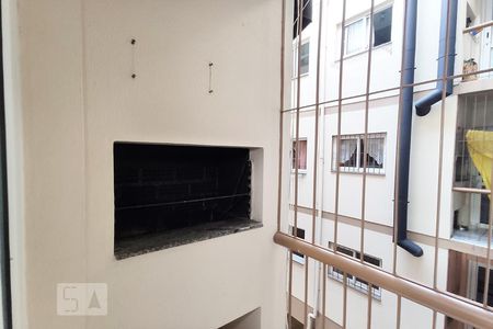 Sacada com churrasqueira de apartamento à venda com 2 quartos, 52m² em Rio dos Sinos, São Leopoldo
