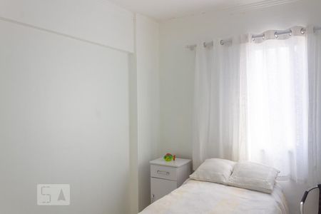 Quarto de apartamento para alugar com 2 quartos, 54m² em Vila Assuncao, Praia Grande