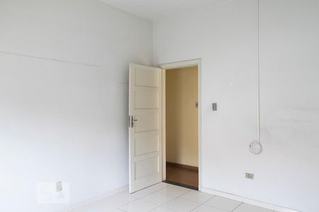 Casa para alugar com 5 quartos, 460m² em Vila Aurora (zona Norte), São Paulo