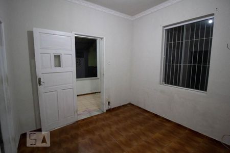 Sala de casa para alugar com 2 quartos, 50m² em Jardim Vinte E Cinco de Agosto, Duque de Caxias