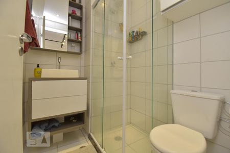 Banheiro de apartamento à venda com 1 quarto, 25m² em Vila Buarque, São Paulo