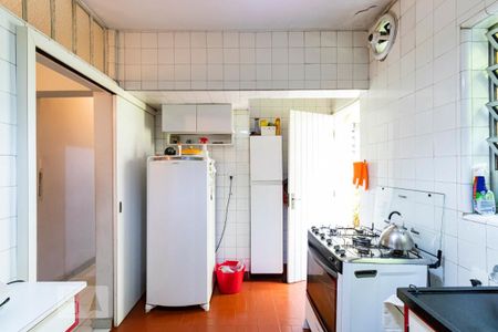 1o. Andar - Cozinha de casa para alugar com 5 quartos, 380m² em Jardim da Glória, São Paulo