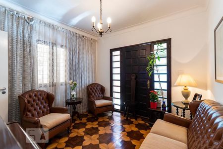 1o. Andar - Sala de estar de casa à venda com 5 quartos, 380m² em Jardim da Glória, São Paulo
