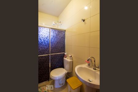 Casa de condomínio à venda com 50m², 2 quartos e 1 vaga Casa de condomínio à venda com 50m², 2 quartos e 1 vagaBanheiro