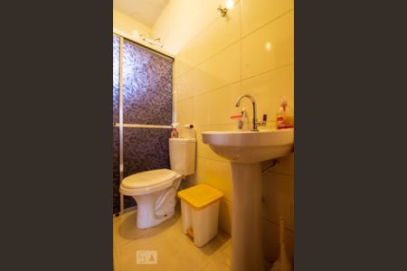 Casa de condomínio à venda com 50m², 2 quartos e 1 vaga Casa de condomínio à venda com 50m², 2 quartos e 1 vagaBanheiro