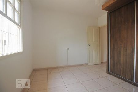 Quarto 1 de casa para alugar com 2 quartos, 110m² em Vila Morse, São Paulo