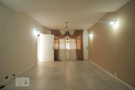 Sala de casa para alugar com 2 quartos, 110m² em Vila Morse, São Paulo