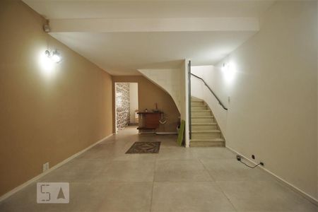 Sala de casa para alugar com 2 quartos, 110m² em Vila Morse, São Paulo