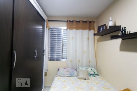 Quarto 1 de apartamento à venda com 2 quartos, 46m² em Conjunto Residencial José Bonifácio, São Paulo