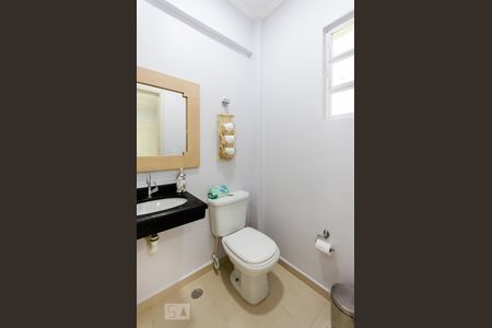 Lavabo de casa para alugar com 3 quartos, 230m² em Aparecida, Santos