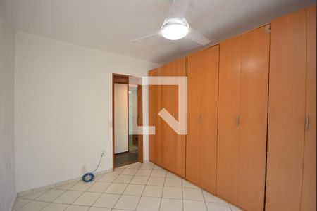 Quarto 1 de apartamento para alugar com 2 quartos, 85m² em Laranjeiras, Rio de Janeiro