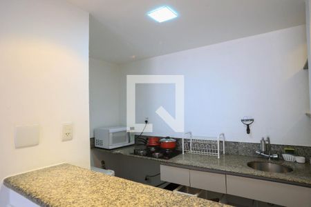 Cozinha  de apartamento para alugar com 1 quarto, 50m² em São Pedro, Belo Horizonte