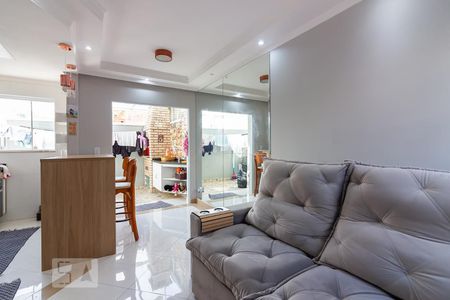 Sala de casa de condomínio à venda com 2 quartos, 79m² em Jaguaribe, Osasco