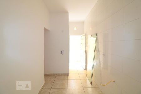 Sala/Cozinha de kitnet/studio para alugar com 1 quarto, 29m² em Água Rasa, São Paulo