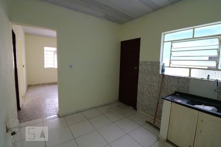 Cozinha de casa para alugar com 1 quarto, 55m² em Chácara Belenzinho, São Paulo