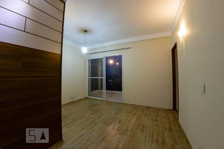 Sala de apartamento para alugar com 2 quartos, 54m² em Sítio da Figueira, São Paulo