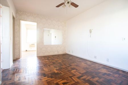 Sala de apartamento para alugar com 1 quarto, 50m² em Centro Histórico, Porto Alegre