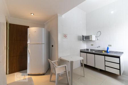 Apartamento à venda com 140m², 3 quartos e 4 vagas Apartamento à venda com 140m², 3 quartos e 4 vagasCopa do Salão de Festas