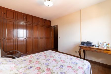 Apartamento à venda com 140m², 3 quartos e 4 vagas Apartamento à venda com 140m², 3 quartos e 4 vagasSuíte