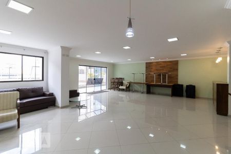 Apartamento à venda com 140m², 3 quartos e 4 vagas Apartamento à venda com 140m², 3 quartos e 4 vagasSalão de Festas