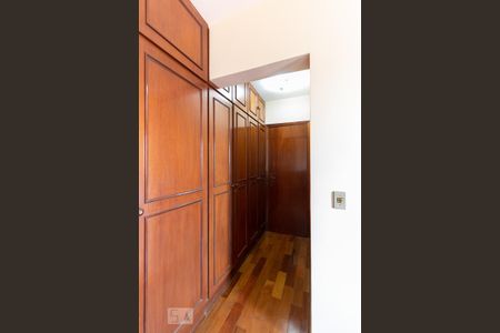 Apartamento à venda com 140m², 3 quartos e 4 vagas Apartamento à venda com 140m², 3 quartos e 4 vagasSuíte