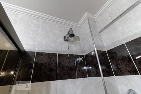 Apartamento à venda com 140m², 3 quartos e 4 vagas Apartamento à venda com 140m², 3 quartos e 4 vagasBanheiro Social