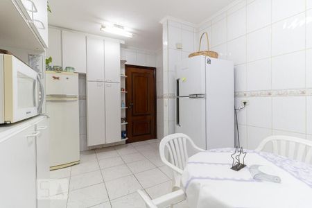 Apartamento à venda com 140m², 3 quartos e 4 vagas Apartamento à venda com 140m², 3 quartos e 4 vagasCozinha