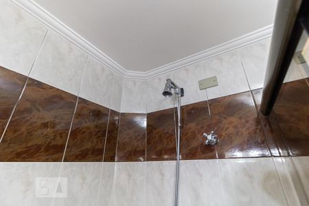 Apartamento à venda com 140m², 3 quartos e 4 vagas Apartamento à venda com 140m², 3 quartos e 4 vagasBanheiro da Suíte