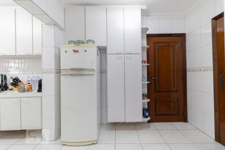 Apartamento à venda com 140m², 3 quartos e 4 vagas Apartamento à venda com 140m², 3 quartos e 4 vagasCozinha