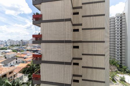 Apartamento à venda com 140m², 3 quartos e 4 vagas Apartamento à venda com 140m², 3 quartos e 4 vagasVista da Lavanderia