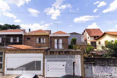 Vista de casa à venda com 4 quartos, 197m² em Jardim Piqueroby, São Paulo