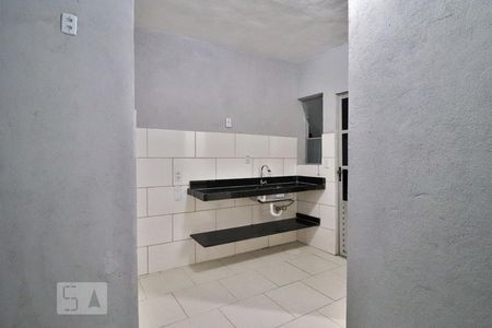 Sala/Quarto de kitnet/studio para alugar com 1 quarto, 20m² em Santa Efigênia, Belo Horizonte