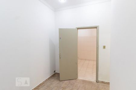 Quarto 1 de casa para alugar com 1 quarto, 70m² em Cangaiba, São Paulo