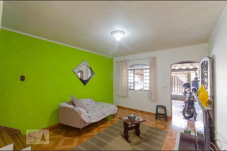 Sala de casa à venda com 2 quartos, 71m² em Burgo Paulista, São Paulo